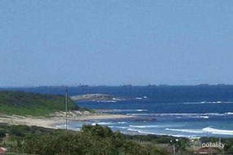 Property photo of 33 Park Avenue Caves Beach NSW 2281