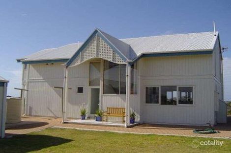 25 Newell Ave, Middleton, SA 5213