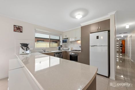 Property photo of 10 Cornflower Street Pakenham VIC 3810