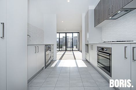 Property photo of 52/135-175 Easty Street Phillip ACT 2606