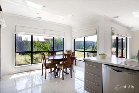 Property photo of 10 Riverslea Boulevard Traralgon VIC 3844