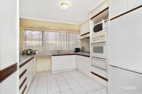 Property photo of 9 Brett Court Sunbury VIC 3429