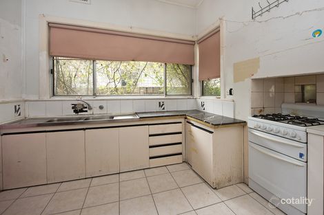 Property photo of 32 Daventry Street Reservoir VIC 3073