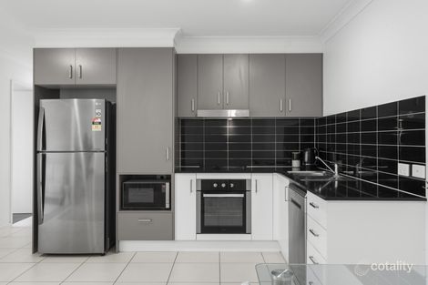 Property photo of 2/14 Xenia Street Pimpama QLD 4209