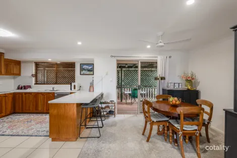 Property photo of 9 Honeysuckle Drive Glenvale QLD 4350