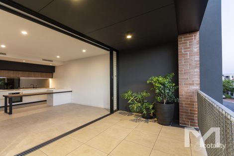 2/96 George St, East Fremantle, WA 6158
