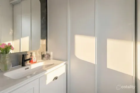 Property photo of 4 Correa Court Elanora QLD 4221