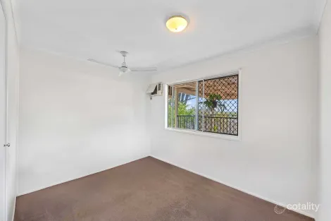 Property photo of 12 Box Street Kin Kora QLD 4680