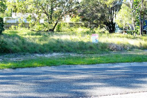 23 Hastings Tce, Macleay Island, QLD 4184