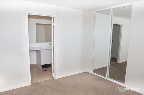 Property photo of 202/95 Warrigal Road Hughesdale VIC 3166