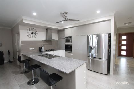 Property photo of 1 Hibiscus Drive Ayr QLD 4807