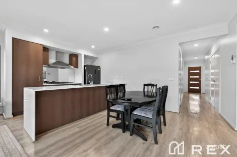Property photo of 82 Athletic Circuit Clyde VIC 3978