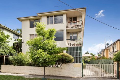 Property photo of 2/30 Wellington Street St Kilda VIC 3182