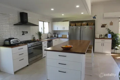 Property photo of 25 Watson Street Pialba QLD 4655