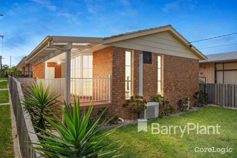 Property photo of 121 First Avenue Rosebud VIC 3939