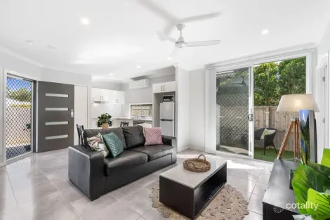 Property photo of 3/15 Wilde Street Wynnum QLD 4178