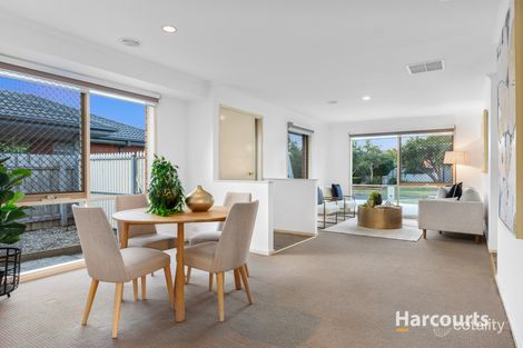 Property photo of 4 Linnel Court Rowville VIC 3178