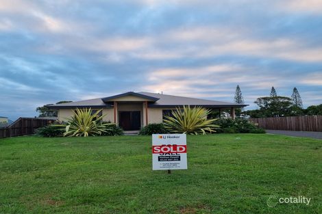 13 Avalon St, Burnett Heads, QLD 4670