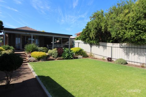 6 Corbyn Ct, Moana, SA 5169