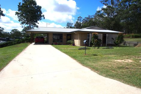 Property photo of 2 Stringybark Court Apple Tree Creek QLD 4660