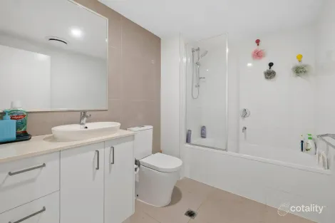 Property photo of 2/5 Affinity Place Birtinya QLD 4575
