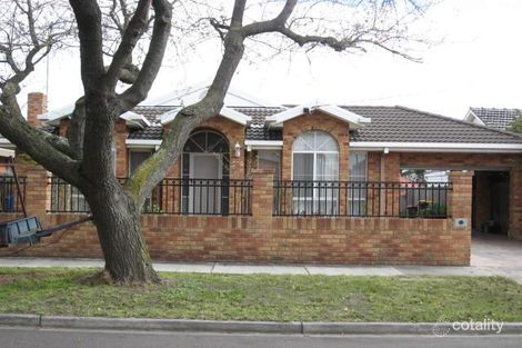 25 Dalston Rd, Hughesdale, VIC 3166