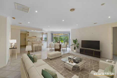 Property photo of 18 Bayside Court Jerrabomberra NSW 2619