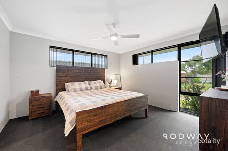 Property photo of 19 Shackleton Terrace Byford WA 6122