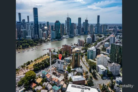 Property photo of 1/450 Main Street Kangaroo Point QLD 4169