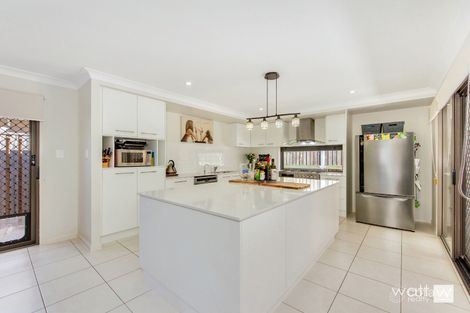 Property photo of 22 Watarrka Avenue Fitzgibbon QLD 4018