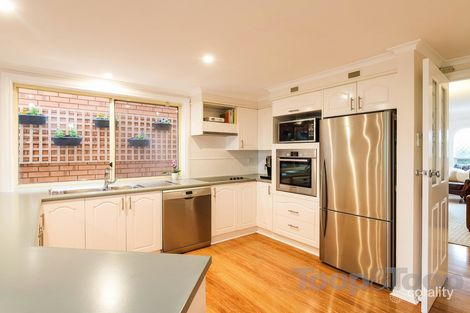 Property photo of 27 Sellar Court Greenwith SA 5125