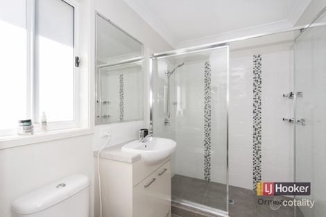 Property photo of 2/13 Milly Circuit Ormeau QLD 4208