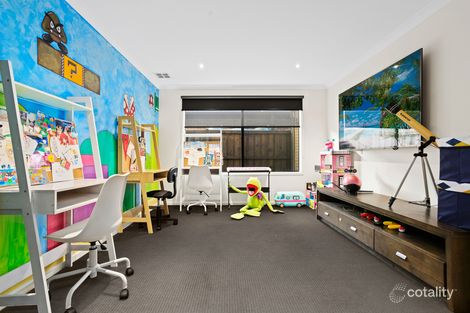 Property photo of 19 Pisa Way Mernda VIC 3754