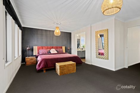 Property photo of 19 Pisa Way Mernda VIC 3754
