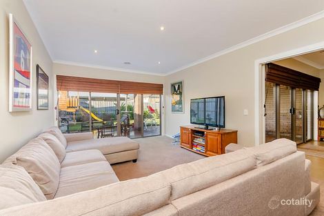Property photo of 11 Oakdean Boulevard Ocean Grove VIC 3226