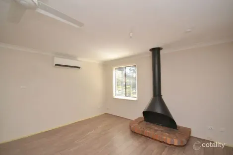 Property photo of 70 Mackenzie Avenue Woy Woy NSW 2256