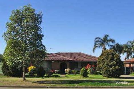 30 Brisbane Rd, St Johns Park, NSW 2176