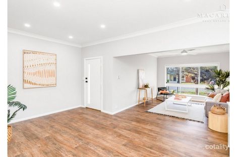 Property photo of 2 Doyle Avenue Mount Austin NSW 2650