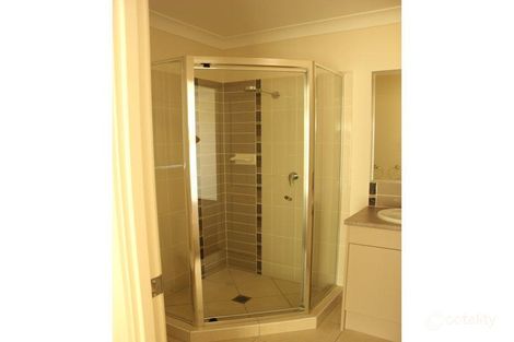 Property photo of 18 Geoff Wilson Drive Norman Gardens QLD 4701