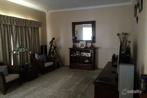 308 Illawarra Cres S, Ballajura, WA 6066