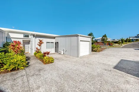 5/16 Sapphire Pl, Elanora, QLD 4221