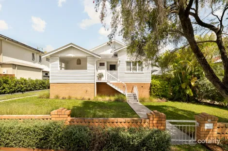 Property photo of 48 Franz Clayfield QLD 4011