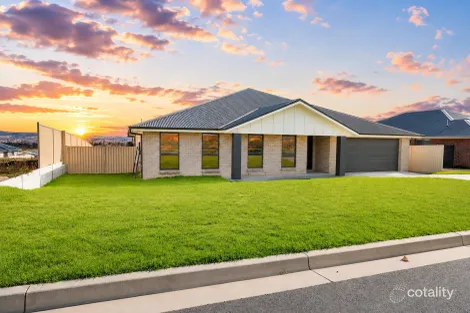 Property photo of 245 Lawrence Drive Kelso NSW 2795