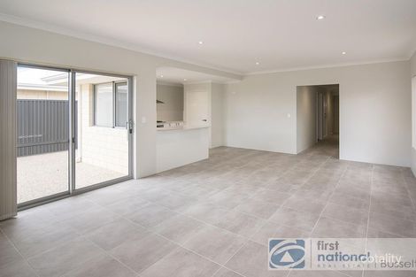 Property photo of 37 Capstan Place Geographe WA 6280
