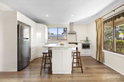 Property photo of 28 Vales Road Mannering Park NSW 2259
