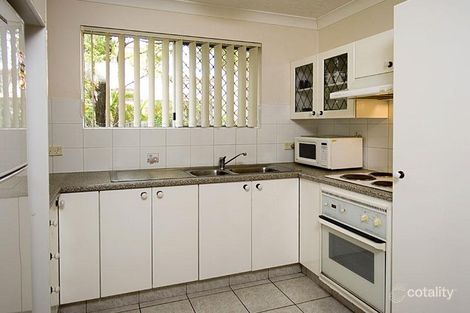 Property photo of 2/20 Mansfield Street Coorparoo QLD 4151