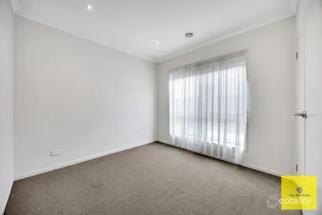 Property photo of 42 Moondara Street Tarneit VIC 3029