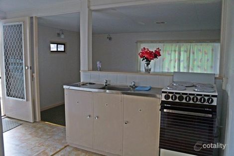 Property photo of 32 Thorn Street Warra QLD 4411