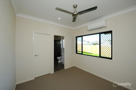 Property photo of 18 Boonderee Place New Auckland QLD 4680