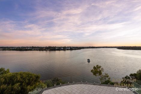 Property photo of 12 River Way Salter Point WA 6152